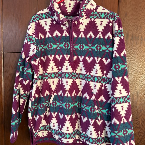 Geometric Patterned Pullover - Picture 1 of 1